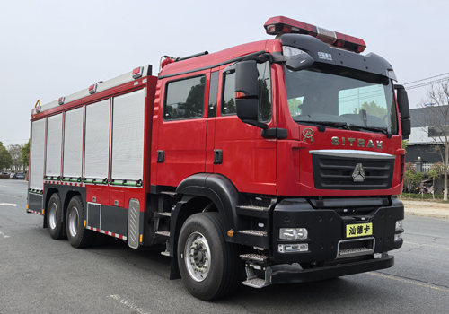 重汽汕德卡干粉消防車