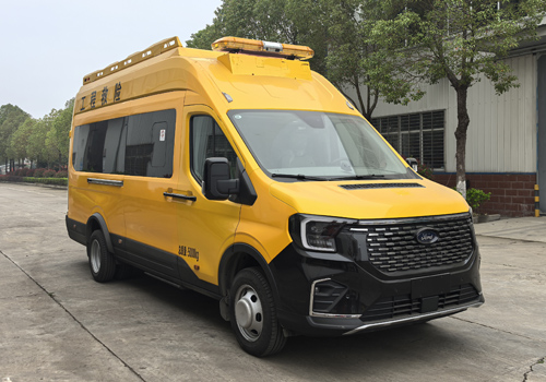 福特T8四驅(qū)救險車