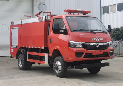 東風途逸單排四驅(qū)水罐消防車